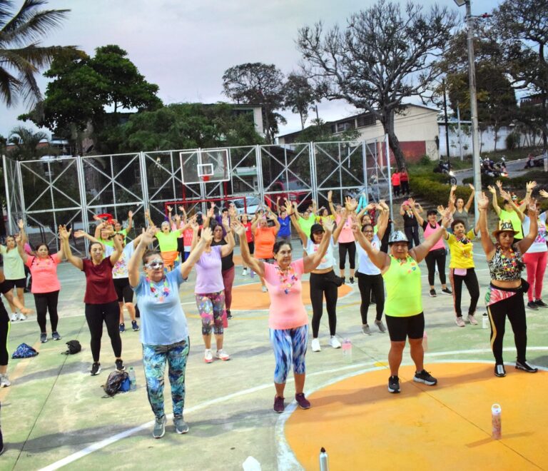 ¡A bailar! Imdri puso en marcha la Actividad Física Musicalizada en Ibagué